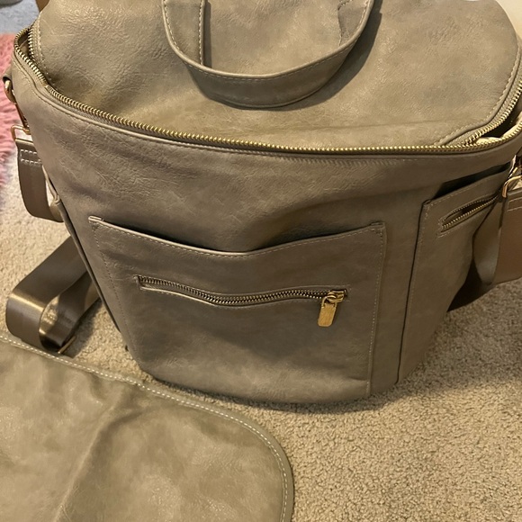 MOMINSIDE backpack diaper bag - Picture 2 of 10